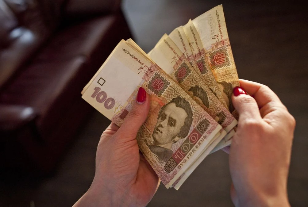 Зарплата 20 тисяч не означає пенсію 7 тисяч: від чого залежить виплата